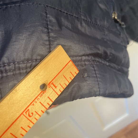 Patagonia Lightweight Nano Puff Jacket, Dark Blue Primaloft Size Large - Picture 7 of 9